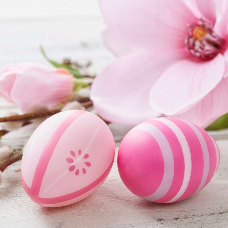 Cottage chic Easter eggs