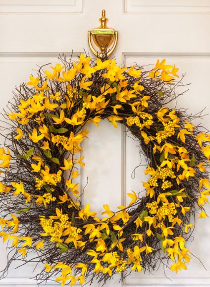 Yellow spring wreath