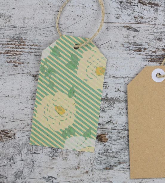 Scrapbooking paper gift tags