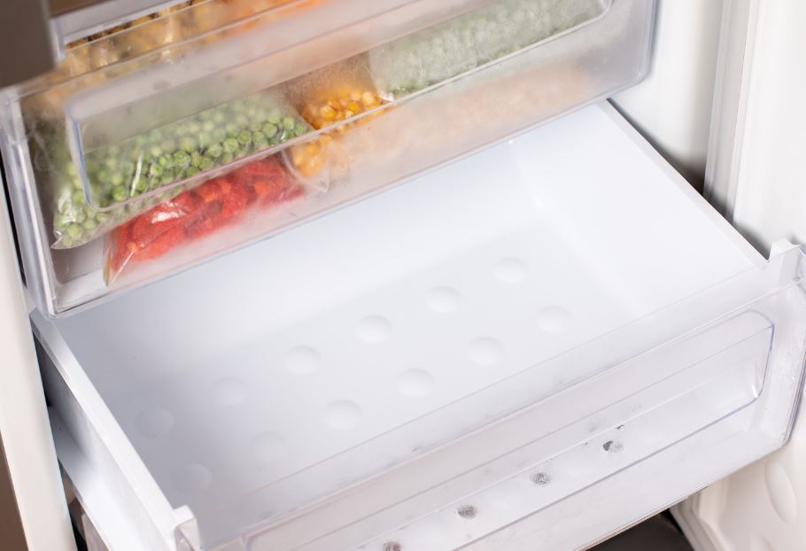 Tackle Refrigerator and Freezer